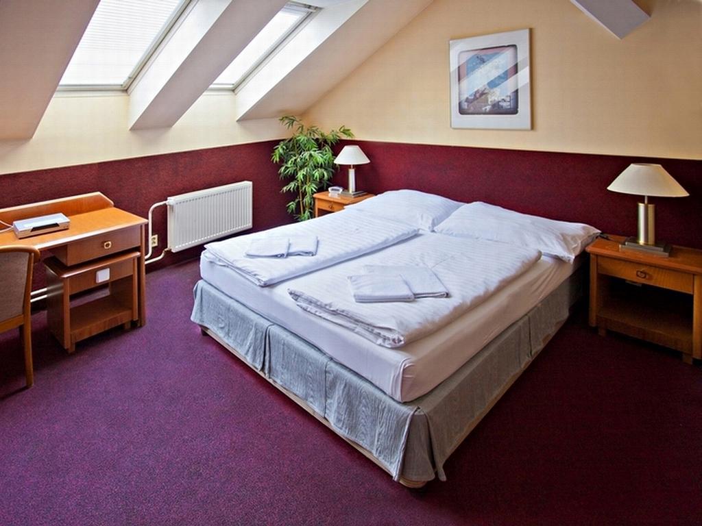 A Plus Hotel & Hostel 布拉格 外观 照片